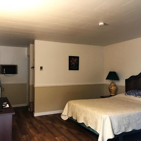 Tumbleweed Motel Cache Creek Esterno foto
